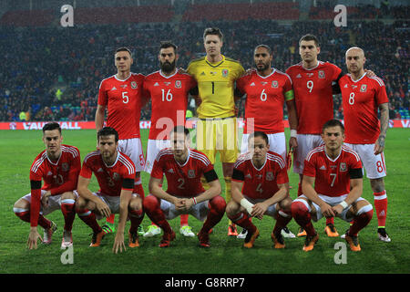 Wales Team photo (top row left-right) James Chester, Joe Ledley, Wayne Hennessey, Ashley Williams, Sam Vokes and David Cotterill (bottom row left-right) Tom Lawrence, Adam Matthews, Chris Gunter, David Vaughan and George Williams during the International Friendly at the Cardiff City Stadium, Cardiff. Stock Photo