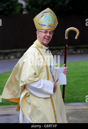 The Archbishop of Canterbury Justin Welby arrives for his Easter Sunday sermon at Canterbury Cathedral, Kent. Stock Photo