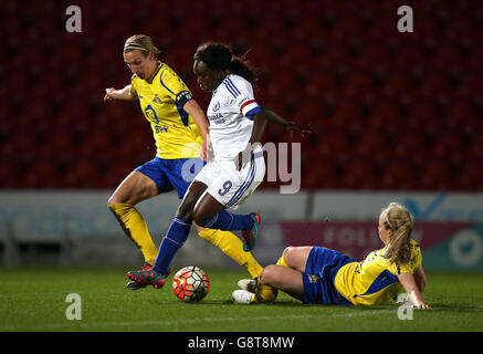 Doncaster Rovers Belles and Chelsea Ladies - FA Womens Super League - Keepmoat Stadium Stock Photo