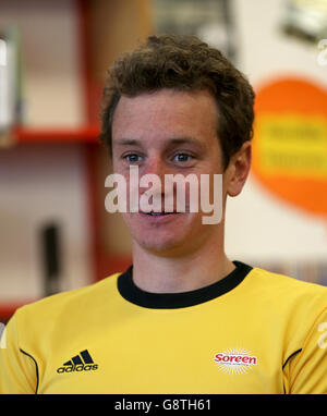 Brownlee Brothers Photocall - Bramhope Primary School Stock Photo