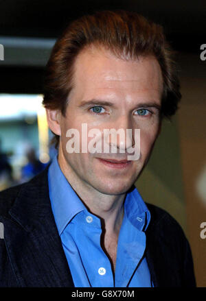 Ralph Fiennes, who provides the voice of Lord Victor Quartermaine, arrives for the UK premiere of 'Wallace & Gromit: The Curse of the Were-Rabbit', at the Odeon Leicester Square, central London, Sunday October 2 2005. PRESS ASSOCIATION Photo. Photo credit should read: Fiona Hanson/PA Stock Photo