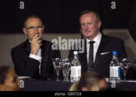 Republic of Ireland manager Martin O'Neill (left) and Northern Ireland manager Michael O'Neill (right) Stock Photo