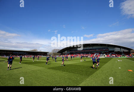 Fleetwood Town v Blackpool - Sky Bet League One - Highbury Stadium. Blackpool players training on the Highbury Stadium pitch before the game. Stock Photo