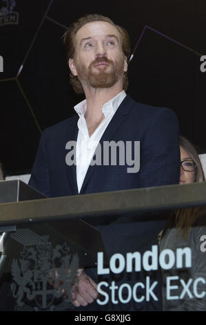 Damian Lewis opens the London Stock Exchange Stock Photo