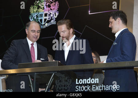 Damian Lewis opens the London Stock Exchange Stock Photo