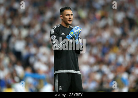 Real Madrid v Manchester City - UEFA Champions League - Semi Final - Second Leg - Santiago Bernabeu. Real Madrid Goalkeeper Keylor Navas Stock Photo