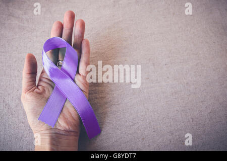 Symbol image Awareness Ribbon Purple, ribbon, sign of solidarity,  Alzheimers disease, Crohns