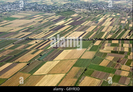 Jerewan, Armenia. 29th June, 2016. View on fields before landing in Jerewan, Armenia, 29 June 2016. Photo: Jan Woitas/dpa/Alamy Live News Stock Photo