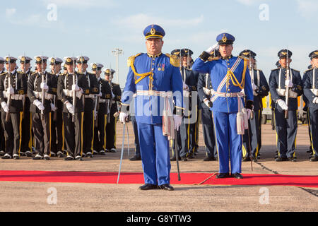 Asuncion, Paraguay. 30th June, 2016. Paraguay's honour guards during a departure ceremony for Taiwan's (Republic of China) President Tsai Ing-wen, Silvio Pettirossi International Airport, Luque, Paraguay. Credit:  Andre M. Chang/ARDUOPRESS/Alamy Live News Stock Photo