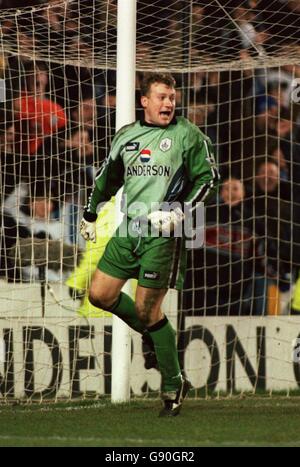Soccer - Littlewoods FA Cup Third Round Replay - Sheffield Wednesday v Watford. Kevin Pressman of Sheffield Wednesday celebrates Stock Photo