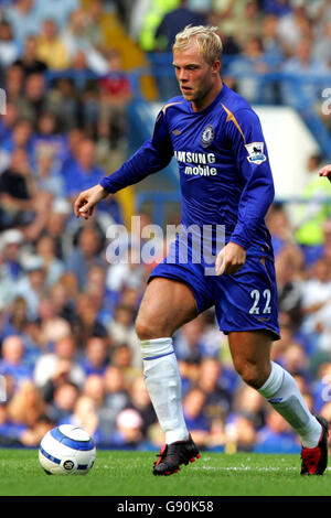 Soccer - FA Barclays Premiership - Chelsea v Sunderland - Stamford Bridge. Eidur Gudjohnsen, Chelsea Stock Photo