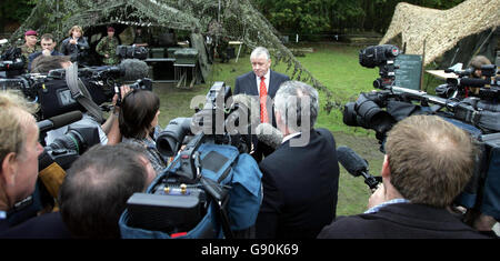 Armed Forces Minister, Adam Ingram MP at the Defence College of Logistics at Deepcut Army barracks talks to the media during an open day, Wednesday October 26, 2005. Families of the young recruits who died at Deepcut Army barracks have reacted with outrage to the use of the base for a media open day today. See PA story DEFENCE Deepcut. PRESS ASSOCIATION photo. Photo credit should read: Tim Ockenden/PA . Stock Photo