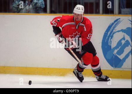 Ice Hockey - Winter Olympics - Nagano 1998 - Final Group B - Canada v USA Stock Photo