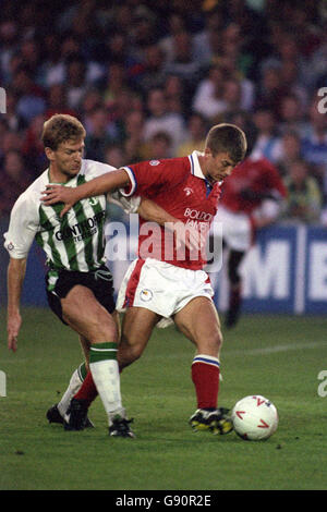 Soccer - Crewe Alexandra v Mansfield Town. Steve Walters, Crewe Alexandra Stock Photo