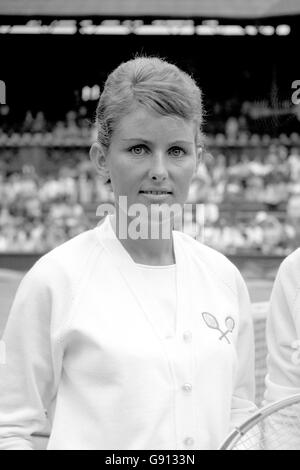 Tennis - Wimbledon Championships - Ladies - Lesley Turner Bowery Stock Photo