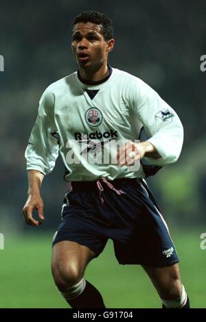 Soccer - FA Carling Premiership - Bolton Wanderers v Arsenal Stock Photo