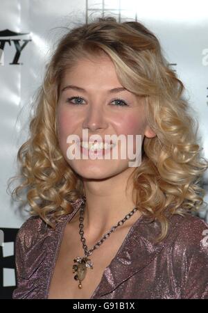 Rosamund Pike arrives at the British Independent Film Awards, held at the Hammersmith Apollo, west London, Wednesday 30 November 2005. PRESS ASSOCIATION Photo. Photo credit should read: Ian West/PA Stock Photo