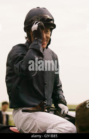 Horse Racing - Guineas Festival - Newmarket Rowley Mile Racecourse Stock Photo