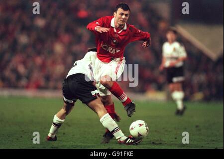 Soccer Littlewoods FA Cup Fifth Round Manchester United v Barnsley