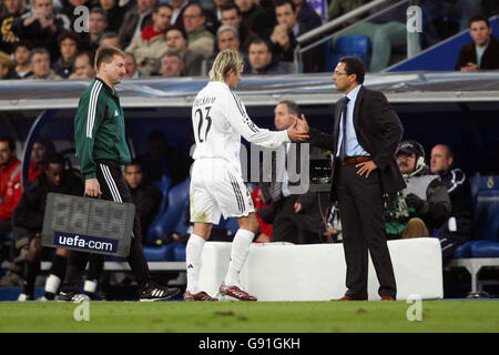 Soccer - UEFA Champions League - Group F - Real Madrid v Olympique Lyonnais - Santiago Bernabeu Stock Photo