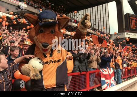 Soccer - Littlewoods FA Cup Semi Final - Wolverhampton Wanderers v Arsenal. Wolves' Mascott 'Wolfie' Stock Photo