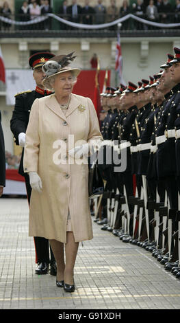 Britain's Queen Elizabeth II inspects the guard of honour with the President of Malta Dr Edward Fenech Adami (not pictured) before attending a State Banquet at the Palace in Malta, Wednesday 23 November 2005. The Queen is to open the Commonwealth Heads of Government Meeting (CHOGM) held this year in Valletta, Malta. See PA story ROYAL Malta. PRESS ASSOCIATION PHOTO. Photo credit should read: Michael Dunlea/Daily Mail/NPA/PA Stock Photo