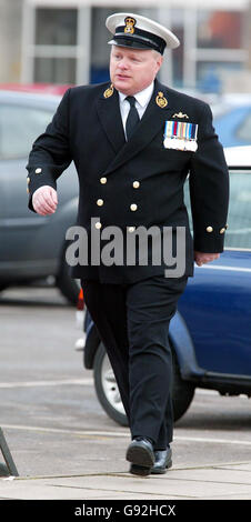 Royal Navy Chief Petty Officer Coxswain Neil Maitland arrives at a court martial at HMS Nelson in Portsmouth Tuesday January 10, 2006, to give evidence in the court martial of his former commanding officer Captain Robert Tarrant who is accused of bullying him and other members of crew of the submarine HMS Talent. See PA story COURTS Submarine. PRESS ASSOCIATION Photo. Photo credit should read: Chris Ison / PA. Stock Photo