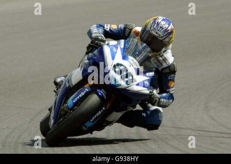 Motorcycling - Corona Extra Superbike World Championship 2005 - Race - Brands Hatch. Andrew Pitt Stock Photo