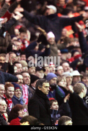 Chelsea manager Jose Mourinho during the Barclays Premiership match against Middlesbrough at the Riverside Stadium, Middlesbrough, Saturday February 11, 2006. PRESS ASSOCIATION Photo. Photo credit should read: Owen Humphreys/PA. Stock Photo