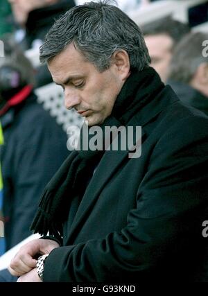 Soccer - FA Barclays Premiership - Middlesbrough v Chelsea - The Riverside Stadium Stock Photo