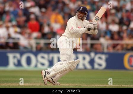 Cricket - Fourth Cornhill Test - England v South Africa - Trent Bridge - Second Day. England's Mark Butcher batting Stock Photo