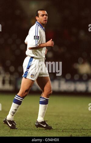 CHRIS KAMARA (SU) JASON DOZZELL (TH) SHEFFIELD UNITED V TOTTENHAM HOTSPUR  Stock Photo - Alamy