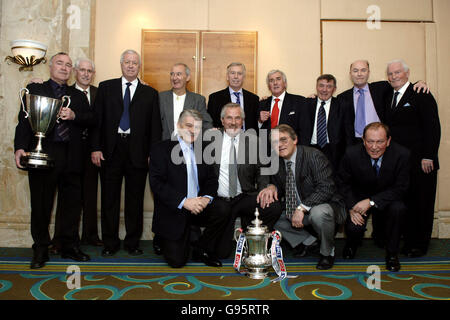 Soccer - FA Barclays Premiership - Chelsea Centenary Event - London Hilton. Former Chelsea player Peter Osgood (back row) with former team mates Stock Photo