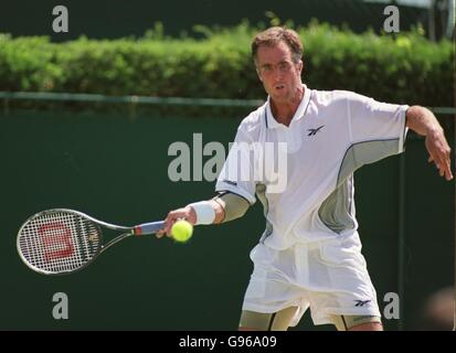 Tennis - Wimbledon Championships - Todd Martin v Patrick  Rafter Stock Photo