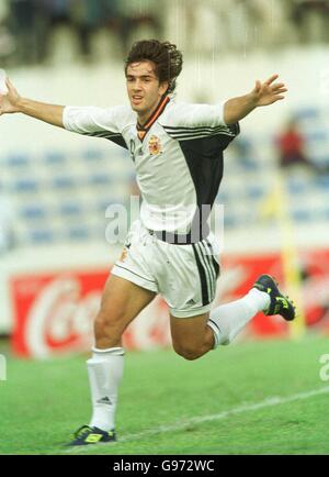 Soccer -FIFA World Youth Championships Nigeria 99- FINAL - Japan v Spain. Spain's Pablo celebrates the second goal during the 4-0 victory in the final v Japan in the FIFA World Youth Championships in Nigeria Stock Photo