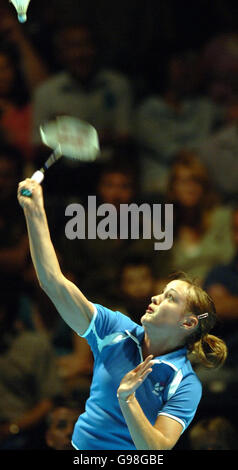 Scotland's Susan Hughes in action against Malaysia's Mew Choo Wong during the Women's Singles semi-final match at Melbourne Exhibition Centre, during the 18th Commonwealth Games in Melbourne, Australia, Friday March 24, 2006. PRESS ASSOCIATION Photo. Photo credit should read: Sean Dempsey/PA. Stock Photo