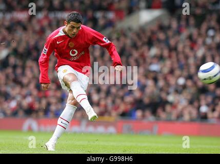 Soccer - FA Barclays Premiership - Manchester United v Arsenal - Old Trafford. Manchester United's Cristiano Ronaldo Stock Photo