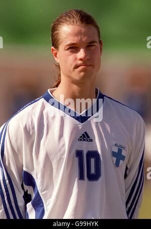 Soccer - Nordic Championships 2000-01 - Finland v Iceland - La Manga, Spain. Mika Lehkosuo, Finland Stock Photo
