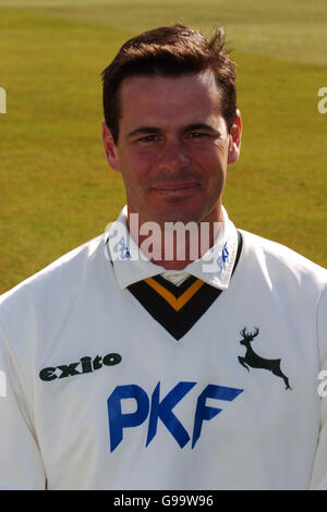 Cricket - Nottinghamshire County Cricket Club - 2006 Photocall - Trent Bridge. Jason Gallian, Nottinghamshire Stock Photo