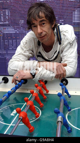 SHOWBIZ Virgin. Singer Jimmy Pursey at the Olympic Studios in Barnes, South West London. Stock Photo