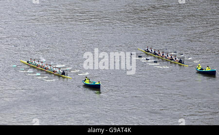 2016 Oxford V Cambridge Boat race river Thames London Stock Photo