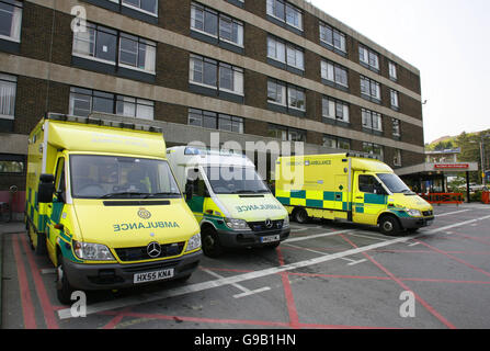 Ambulances outside the Queen Alexandra Hospital in Cosham near Portsmouth.. Ambulances outside the Queen Alexandra Hospital in Cosham near Portsmouth. Stock Photo