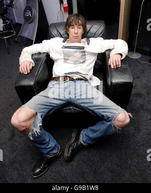 Singer Jimmy Pursey at the Olympic Studios in Barnes, South West London. Stock Photo