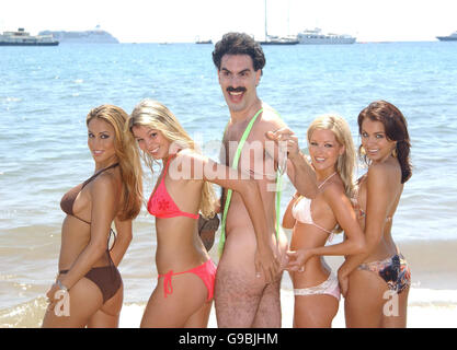 Sacha baron cohen borat poses for photographers during the photocall for  hi-res stock photography and images - Alamy