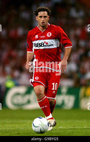 Soccer - UEFA Cup - Final - Middlesbrough v Seville - Philips Stadion. Fabio Rochemback, Middlesbrough Stock Photo