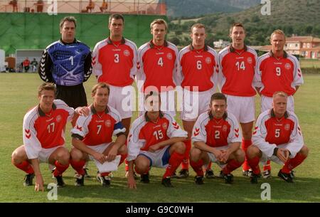 Soccer - Nordic Championships 2000-01 - Sweden v Denmark - La Manga, Spain. Denmark team group Stock Photo