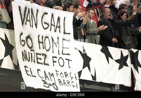 Barcelona fans tell manager Louis Van Gaal to go home after his team failed to reach the final of the UEFA Champions League Stock Photo