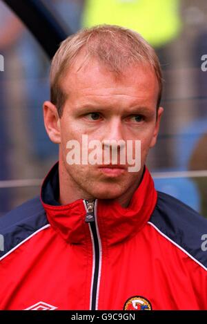Soccer - Euro 2000 - Group C - Slovenia v Norway. Henning Berg, Norway Stock Photo