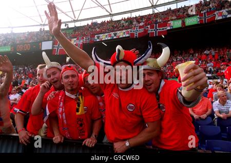 Soccer - Euro 2000 - Group C - Spain v Norway. Norway fans get into the mood for the game Stock Photo