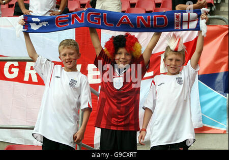English supporters in the stands before England play Sweden in the FIFA World Cup Groub B game at the FIFA World Cup stadium Cologne, Germany. Stock Photo